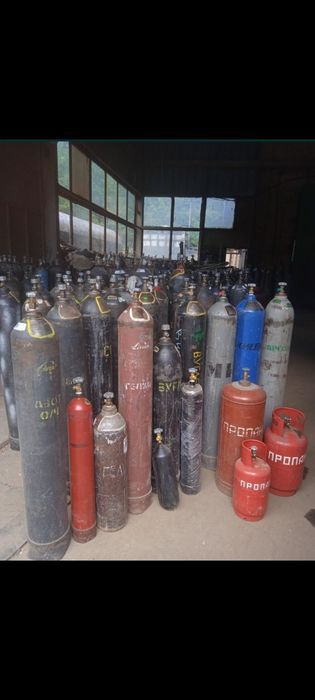 Продам аргон в баллонах Кривой рог заправка баллонов МИКС  аргон