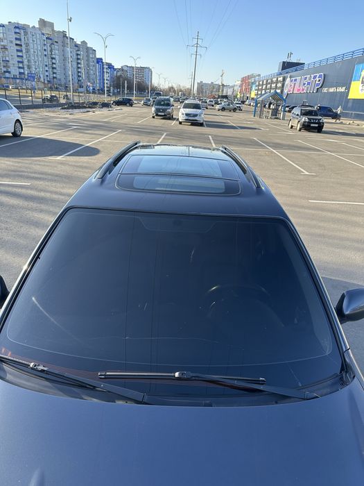 Subaru Outback 3.0 AWD symmetrical