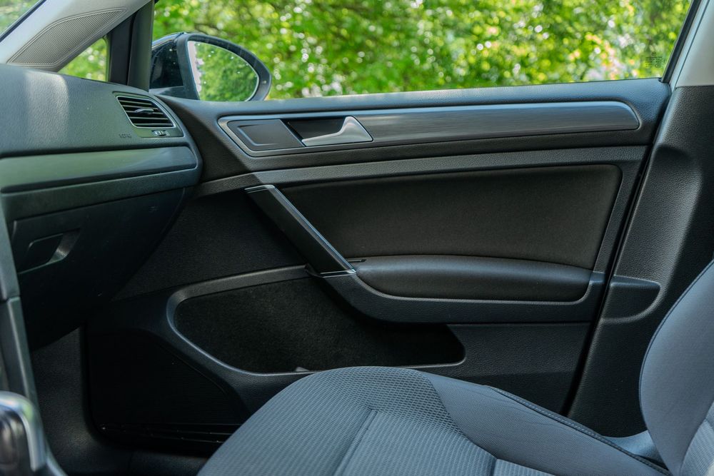 Volkswagen e-Golf 2020 – 100% Elétrico – ACC – Full Extras – C/Garantia VW