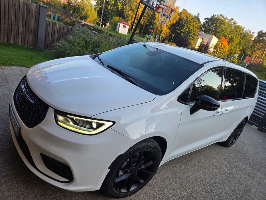 Chrysler Pacifica