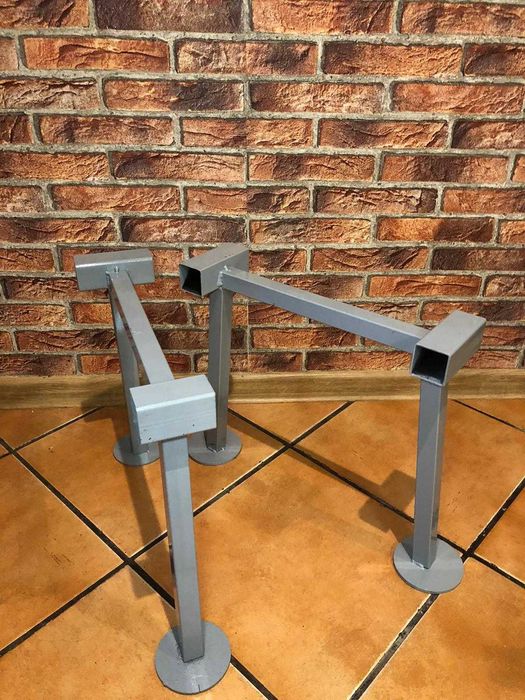 Stojaki metalowe pod ule