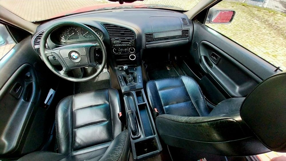 BMW  318 TDS Touring