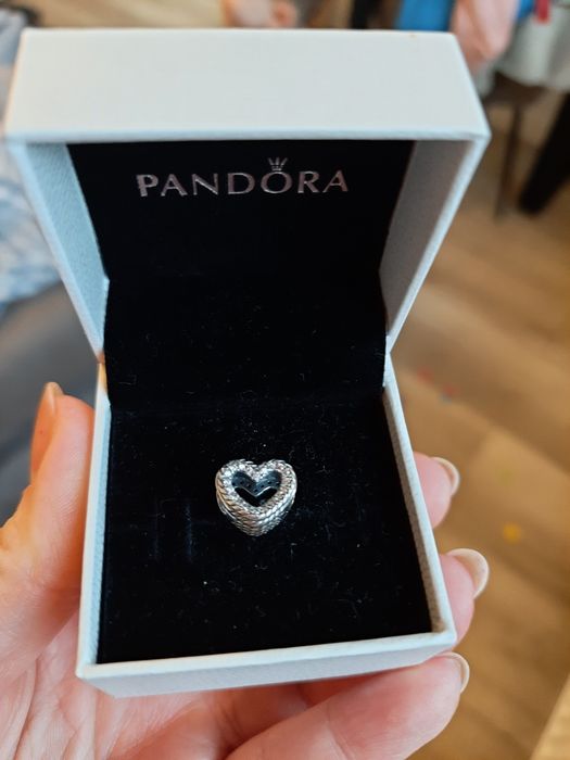Srebrny charms do bransoletki Pandora
