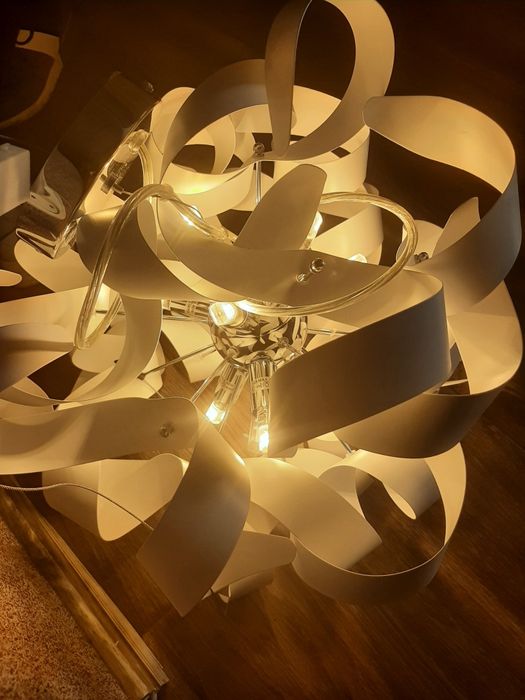 Żyrandol lampa 9 led cieple