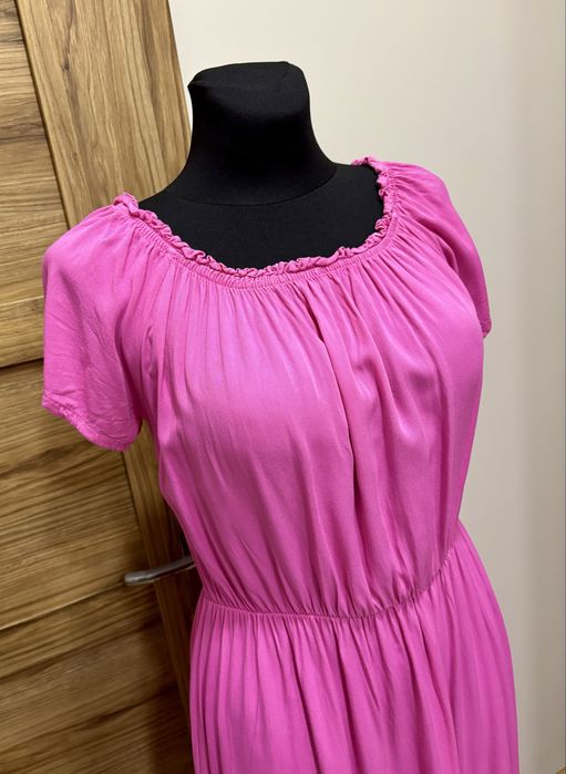 Rozowa sukienka hiszpanka