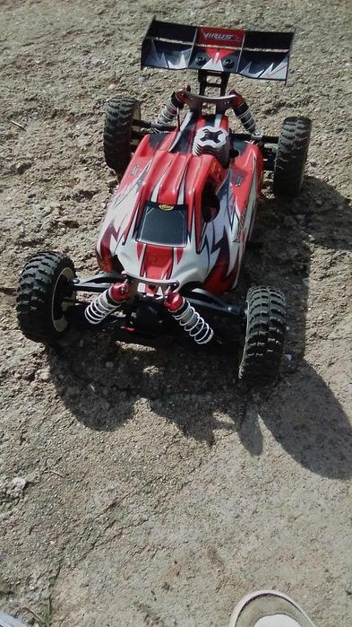 Vendo carro rc escala 1/8 carson 4.0
