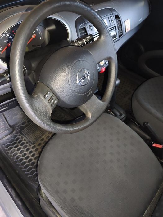 Продам автомобиль Nissan Mikra