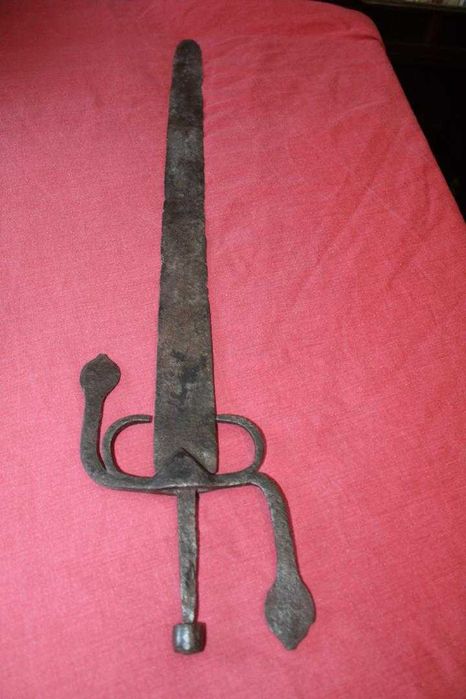 Espada do Poder, Africana Portuguesa Colhona