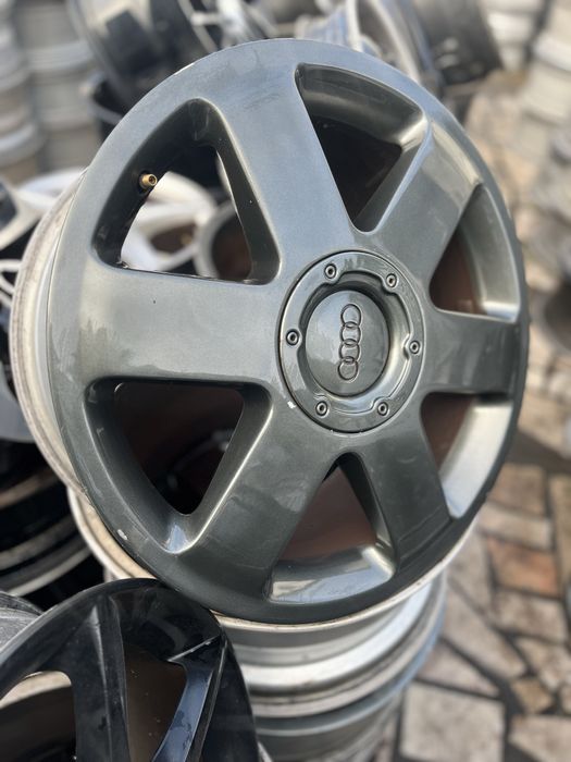 Jantes 17 Originais Audi TT, S3 A3 em 5x100