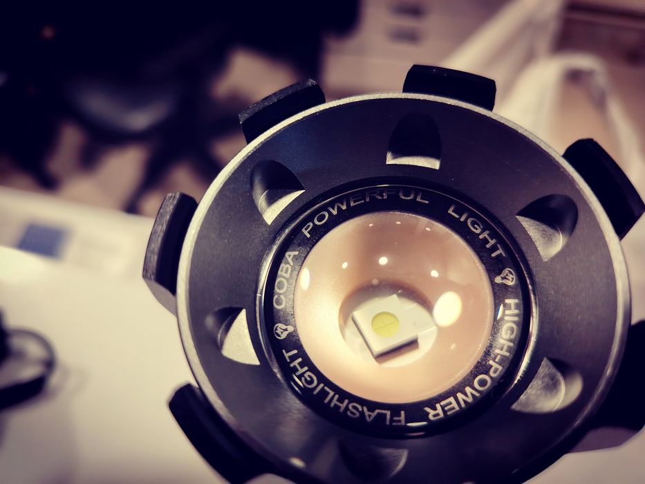 CB-G711 – Canhão de Luz 40W TG: Alcance Brutal de 700 m reais