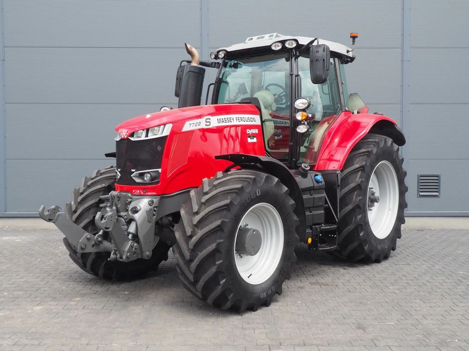 Massey Ferguson 7722 S  MASSEY FERGUSON 7722 S Dyna 6 rok produkcj 2020 - używany- stan bdb!!!