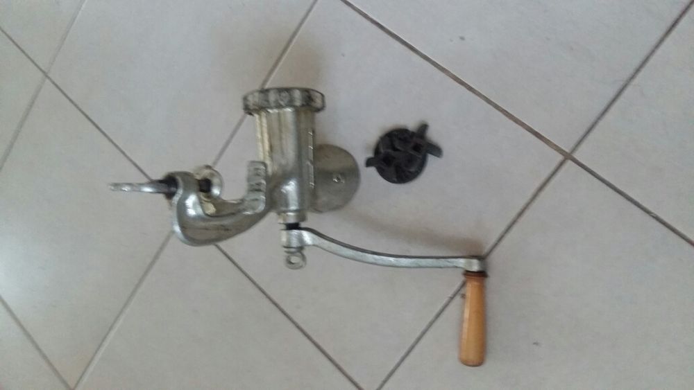 Maszynka ręczna do mięsa