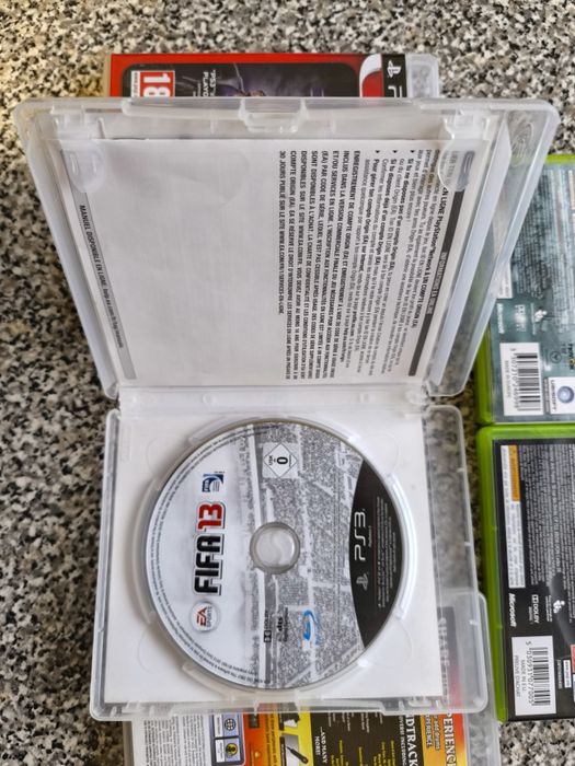 Conjunto de 5 jogos Xbox 360/PlayStation 3