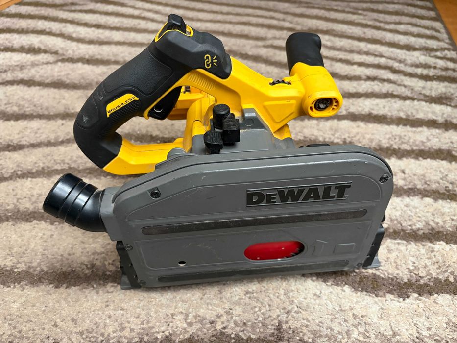 Zagłębiarka DeWalt DCS520NT