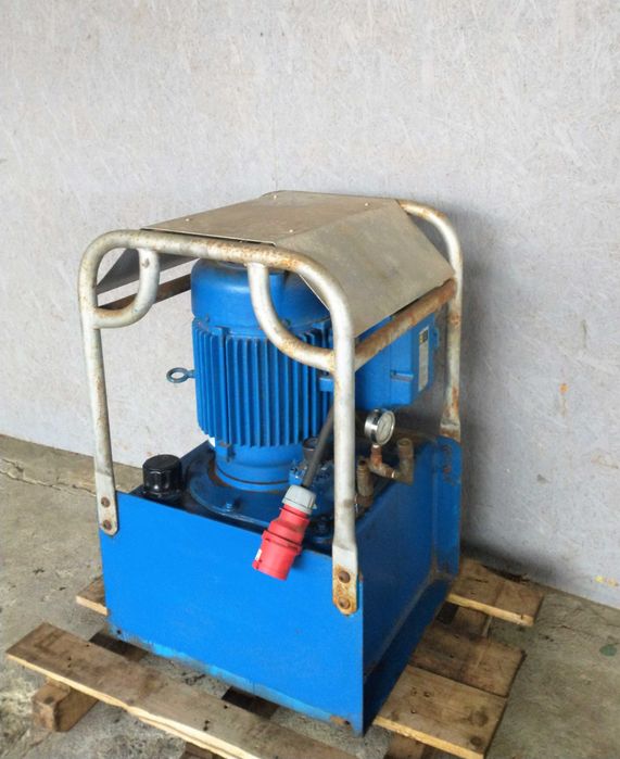 Agregat, zasilacz hydrauliczny 5,6 kW.