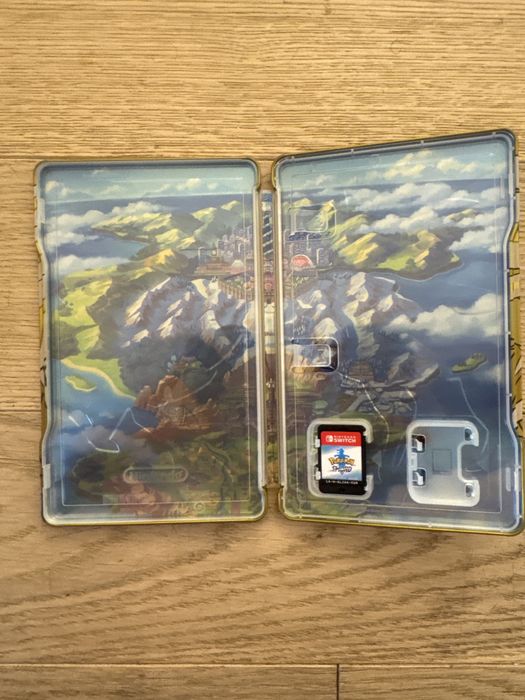 Gra Pokemon Sword ze steelbookiem