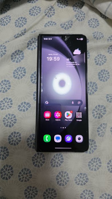 Sansung galaxy zfold 5