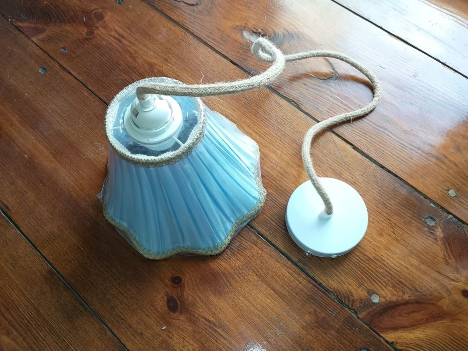 Lampa wisząca, żyrandol, lampka, blekitna
