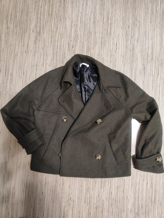 Трендовe  пальто куртка Mango