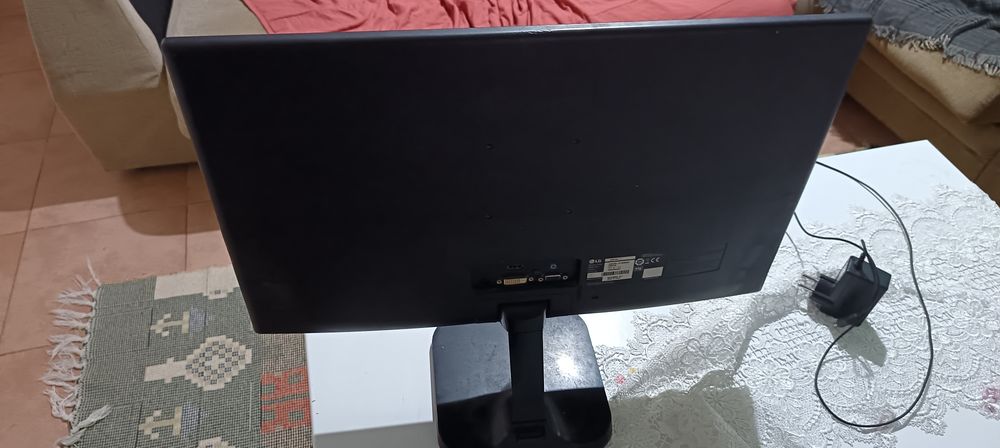 Monitor LG 24 polegadas