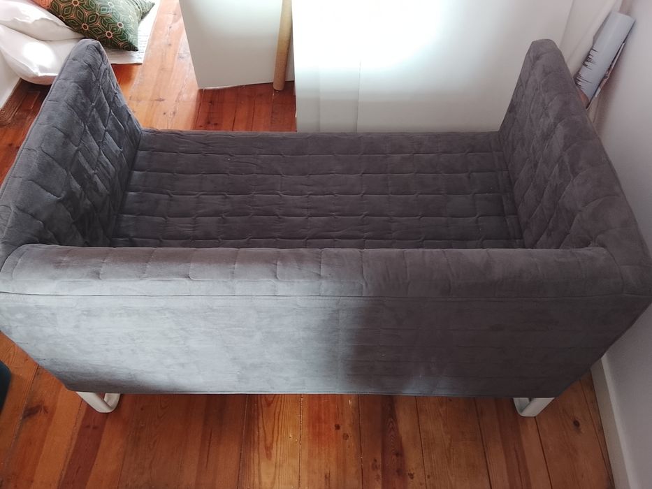 Sofá Ikea, modelo Knopparp