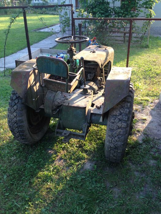 Трактор для творчості