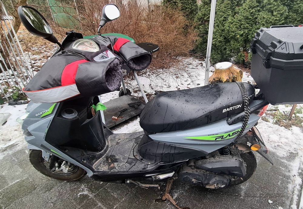 Skuter Barton Flash 50