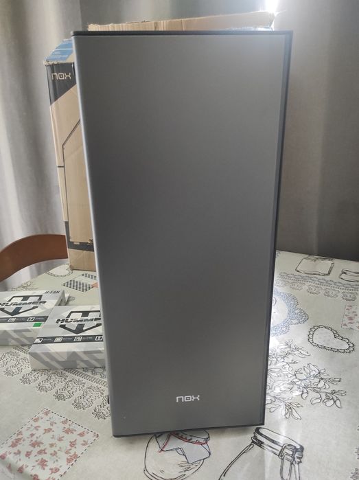 Caixa ATX Nox Infinity Omega RGB com Janela Preta