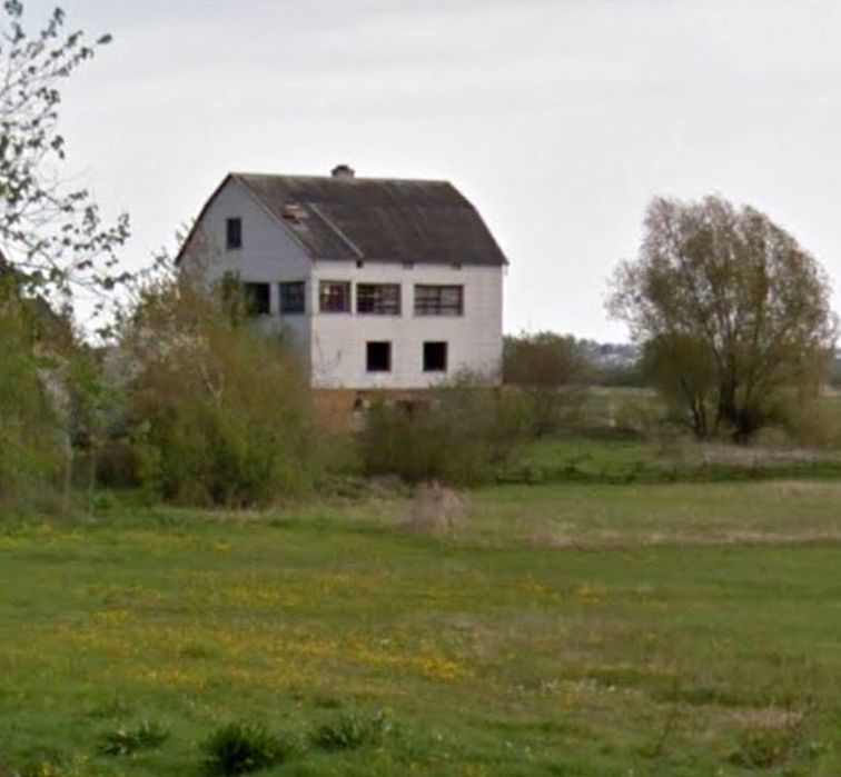 Продаю будинок .