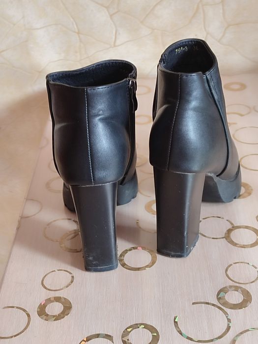 Ботинки осенне-весенние