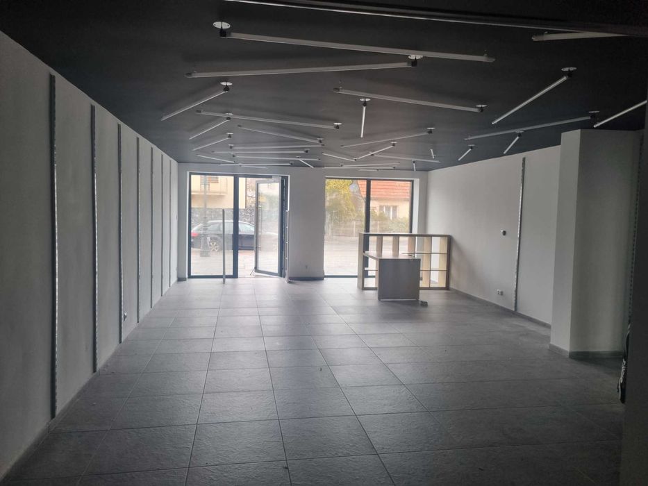 Lokal handlowo-usługowy do wynajęcia Pobierowo Centrum