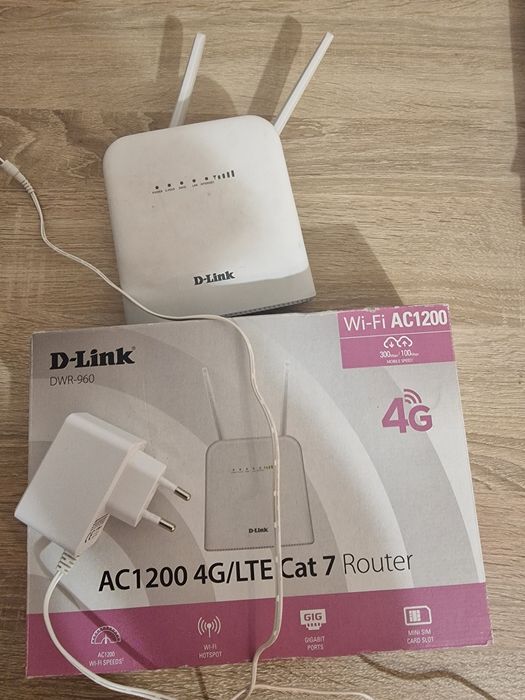 D-Link DWR-960/W AC1200