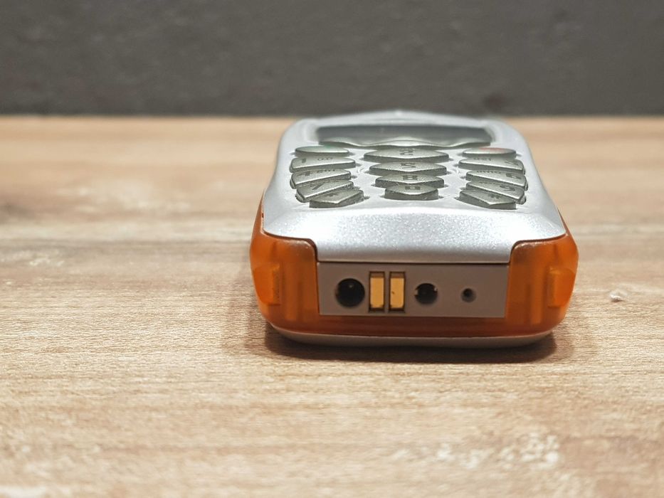 Продам телефон Nokia 3510i