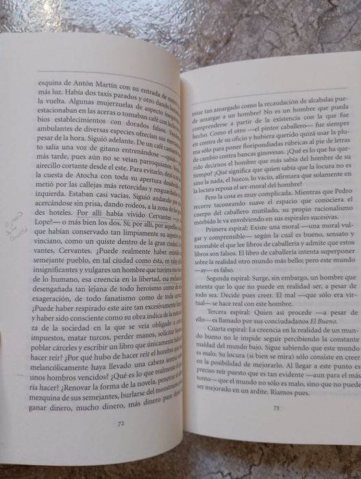 Conjunto de 2 livros em espanhol