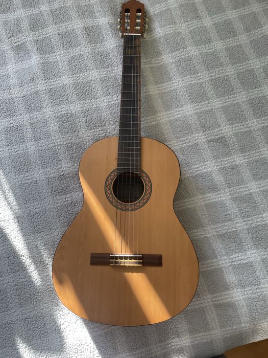 Класична гітара Yamaha C40-M