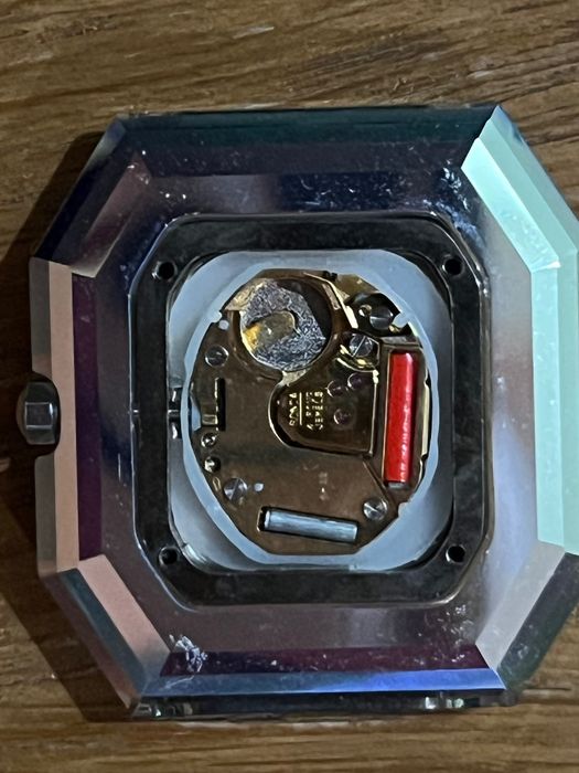 Наручные часы Swarovski