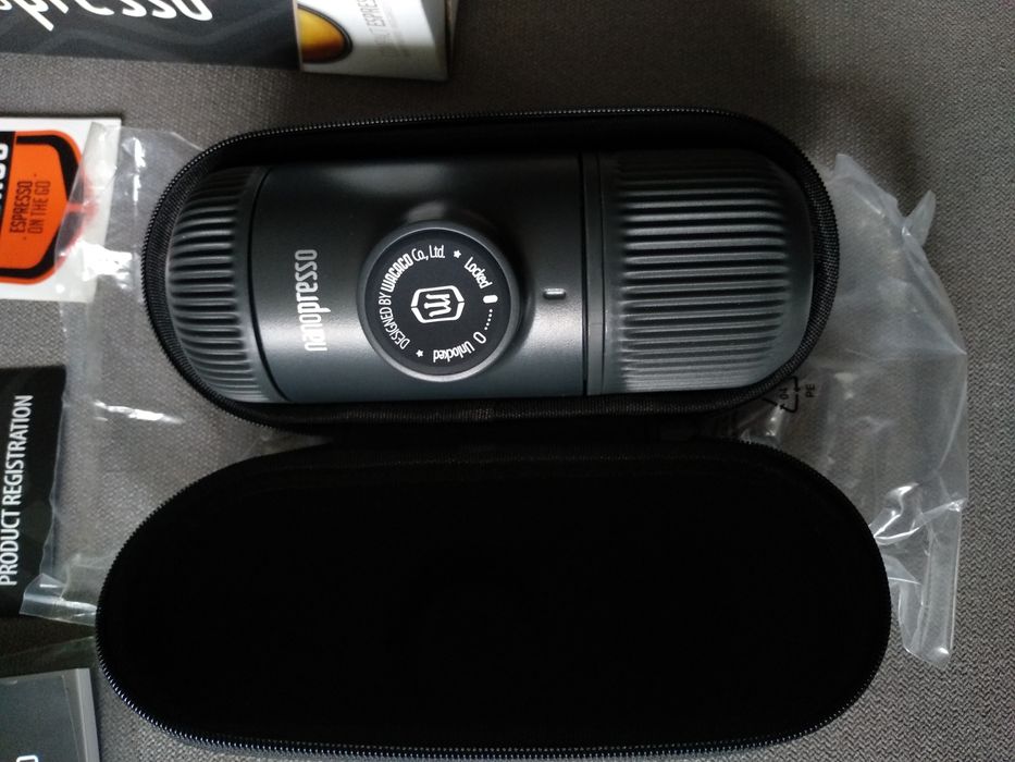Podróżny przenośny ekspres do kawy Wacaco Nanopresso