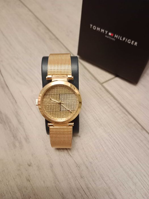 Zegarek damski Tommy Hilfiger, raz założony