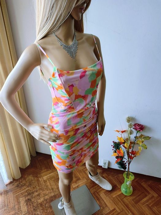 Nowa sukienka sradivarius floral mini pastelowe kolory m imprezowa