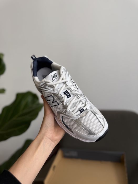 Кросівки New balance 530 42, 42,4 44 оригінал супер ціна