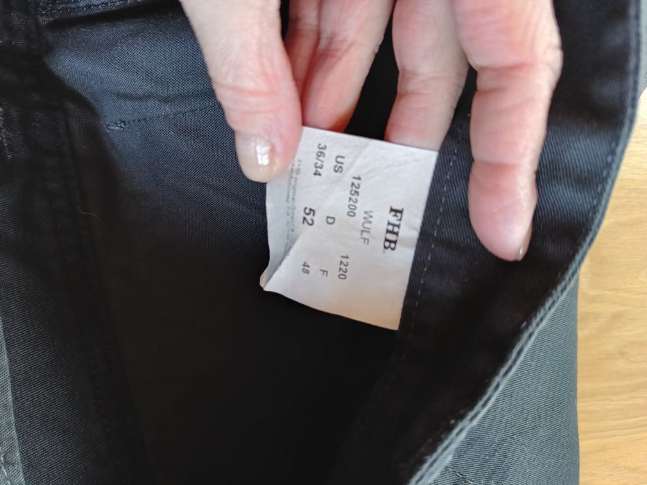 Шорти чоловічі робочі з кишенями FHB