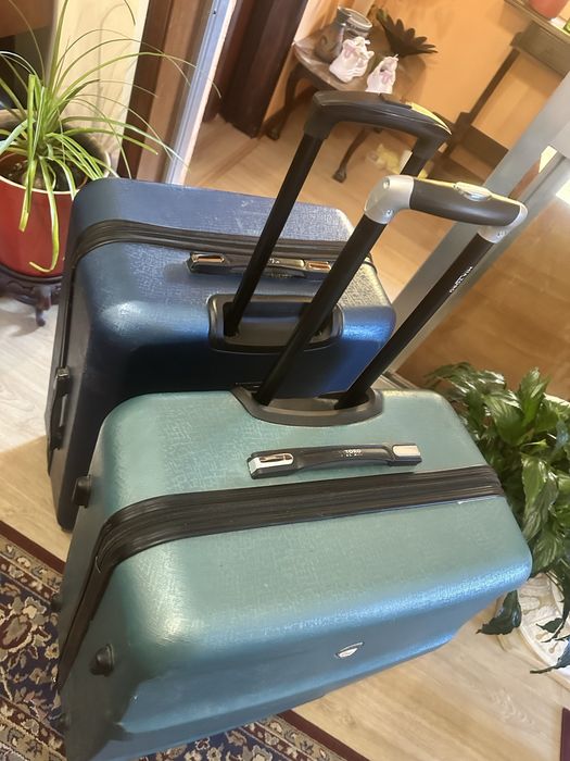 Mala de viagem para 23 kilos usadas , em bom estados de conservacao pra ser retiradas em gaia