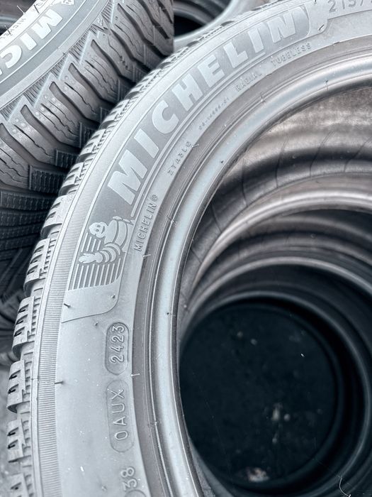 215 50 17 Michelin Alpin 6 99% 2023 Шини Зима