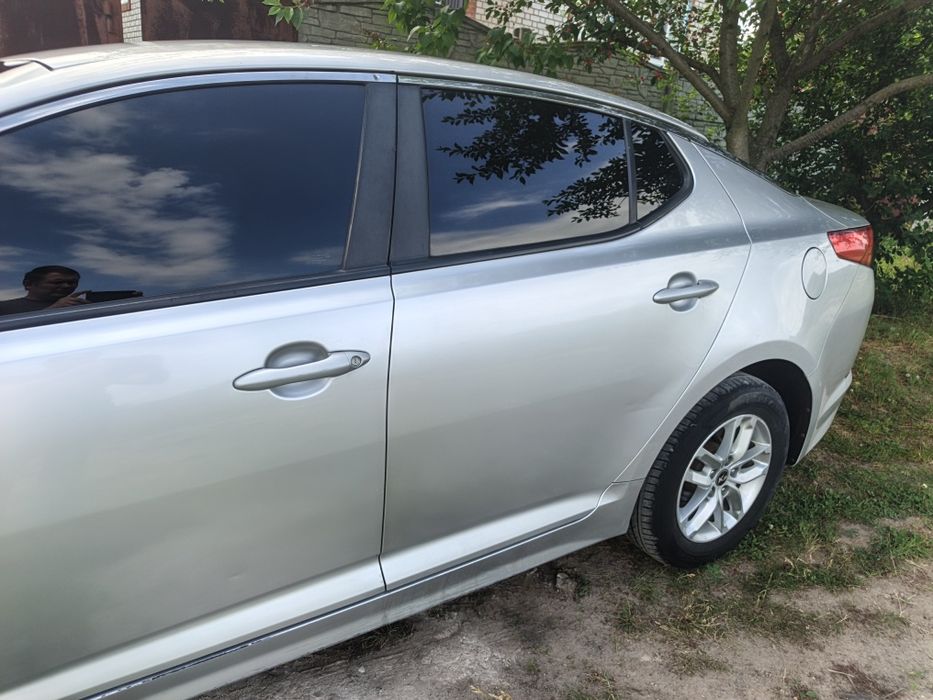 Продам машину Kia k5