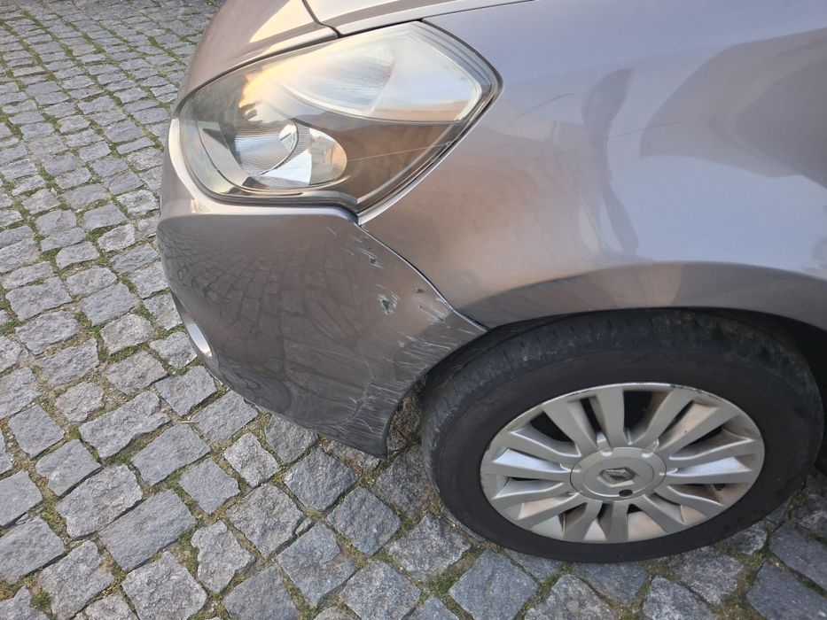 Renault clio 1.2 16v confort