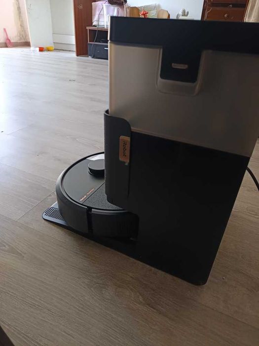 iRobot Roomba Combo Plus 505 + Base AutoWash (Como Novo)