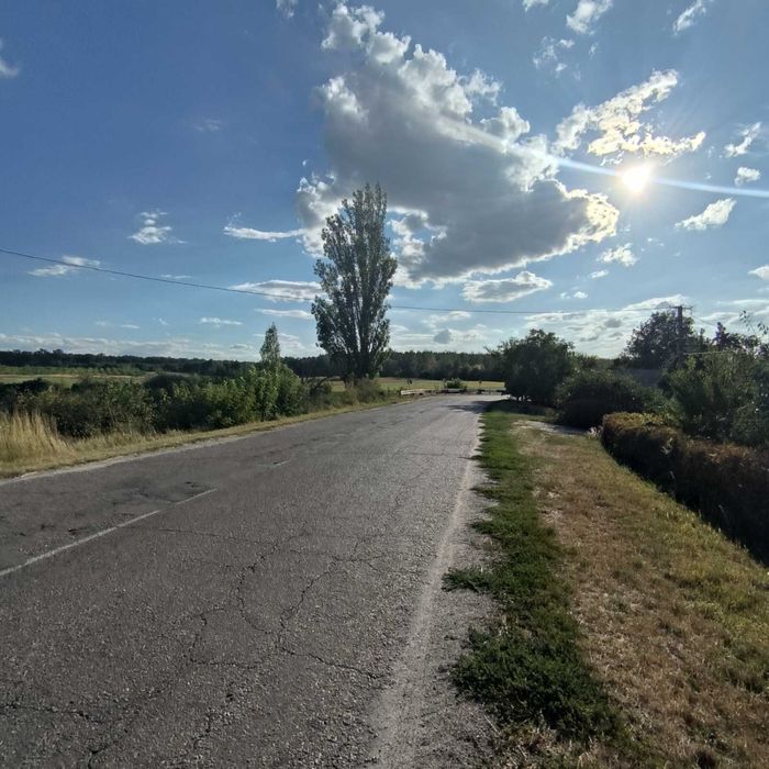 Продаж земельної ділянки під будівництво