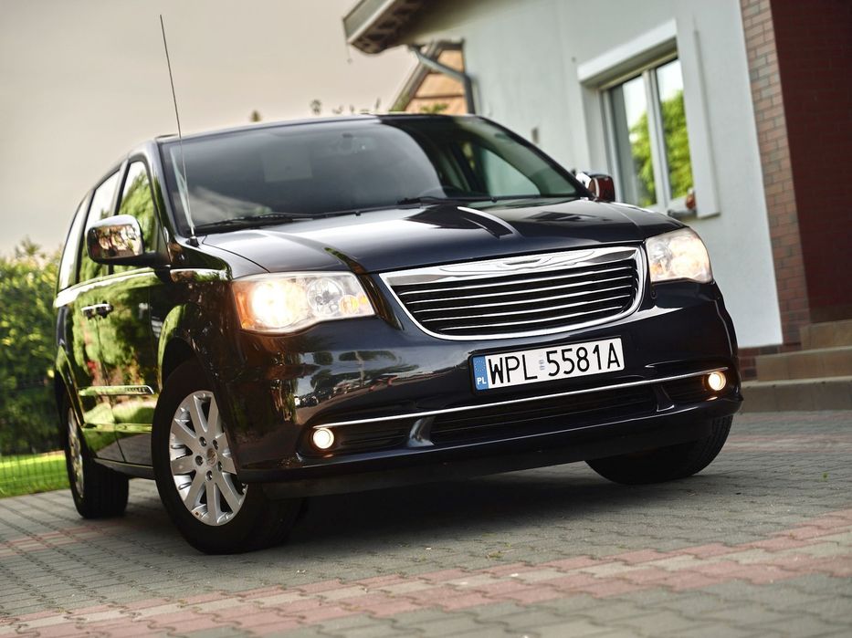 Chrysler Town & Country 3.6 V6 286KM Limited | Kamera | DVD LCD | Zarej w Polsce