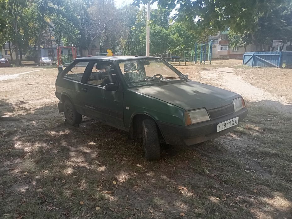 автомобиль ваз 2108