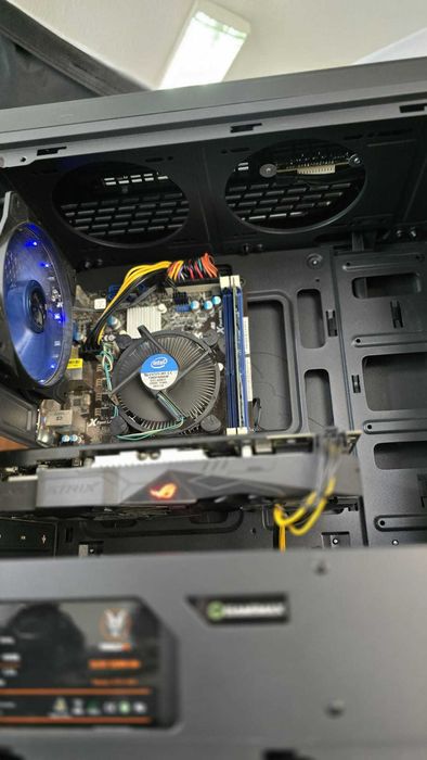 PC Torre Gaming [Garantia]  i5 + RX + SSD + W11 [Liquidação]